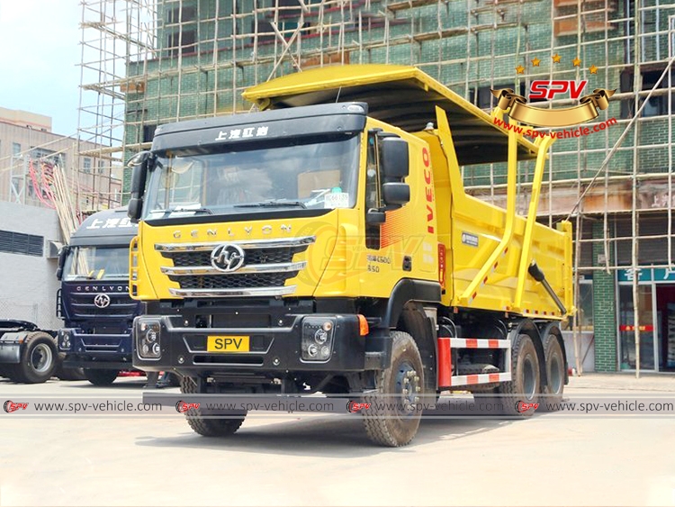 Dump Truck IVECO with Lid - RF